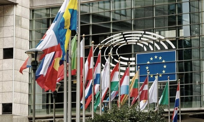 Dotacje unijne dla rolników a podatek – kiedy trzeba rozliczyć środki?