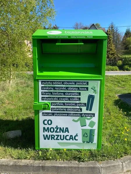 Stare ubrania